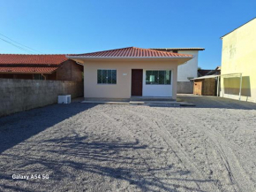 Casa na praia da Pinheira sc
